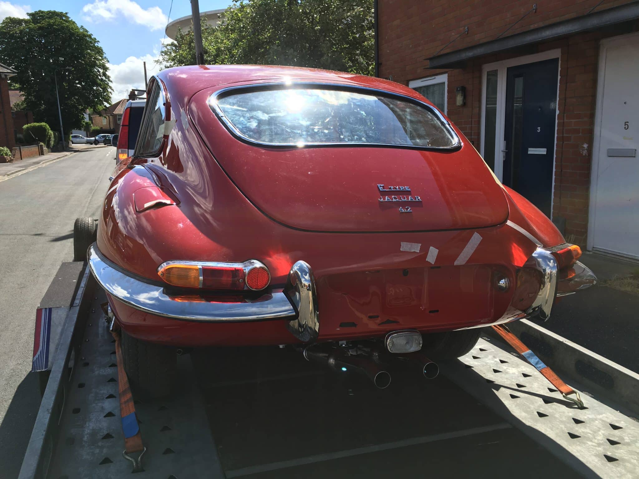 Jaguar E Type Returning to Paintshop