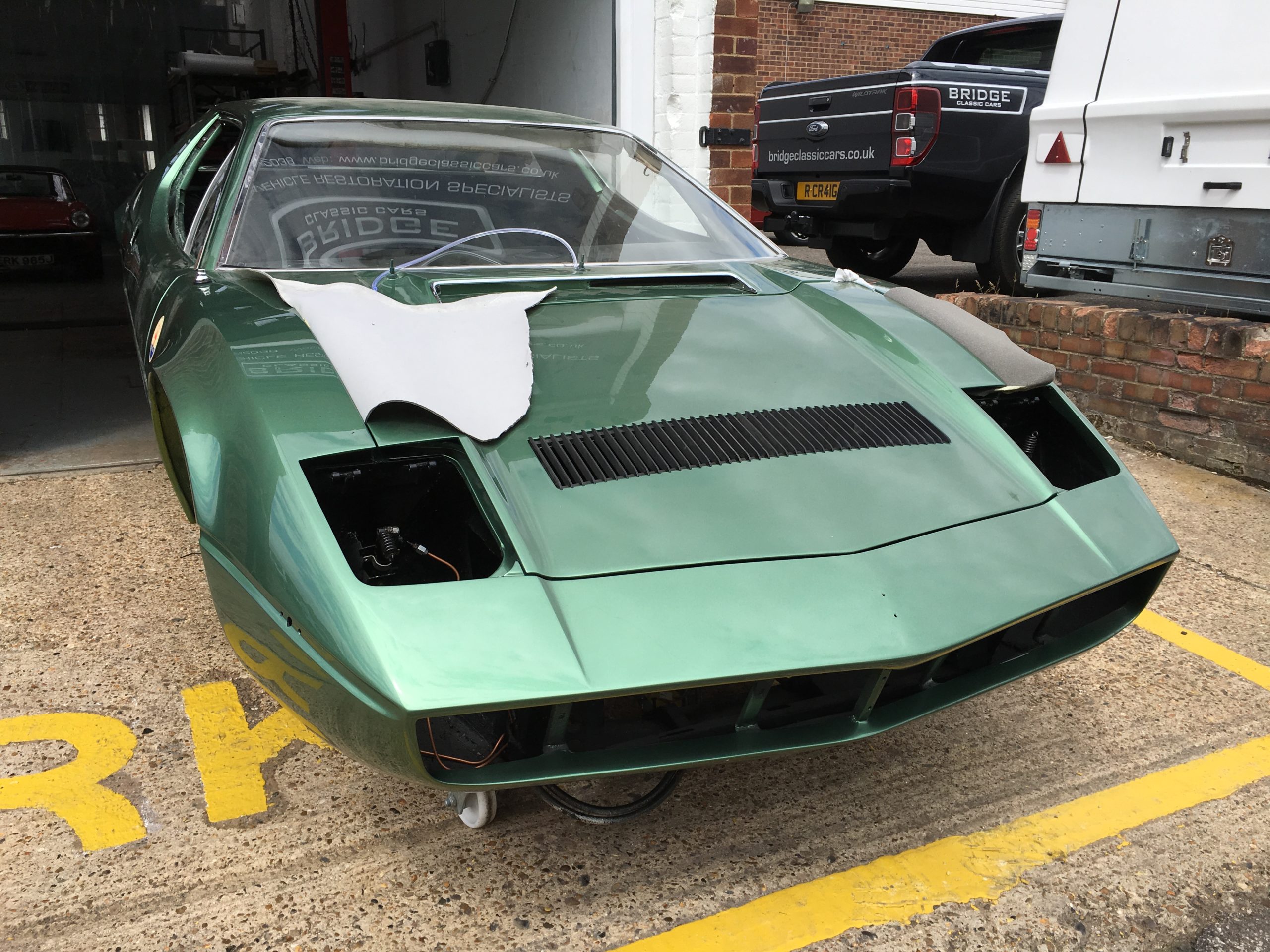 Maserati Merak enjoying the sunshine - Bridge Classic Cars