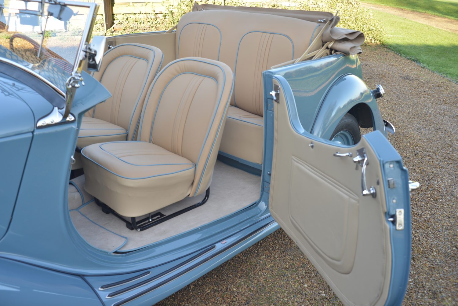 Vehicle interior trim work on classic and vintage vehicles