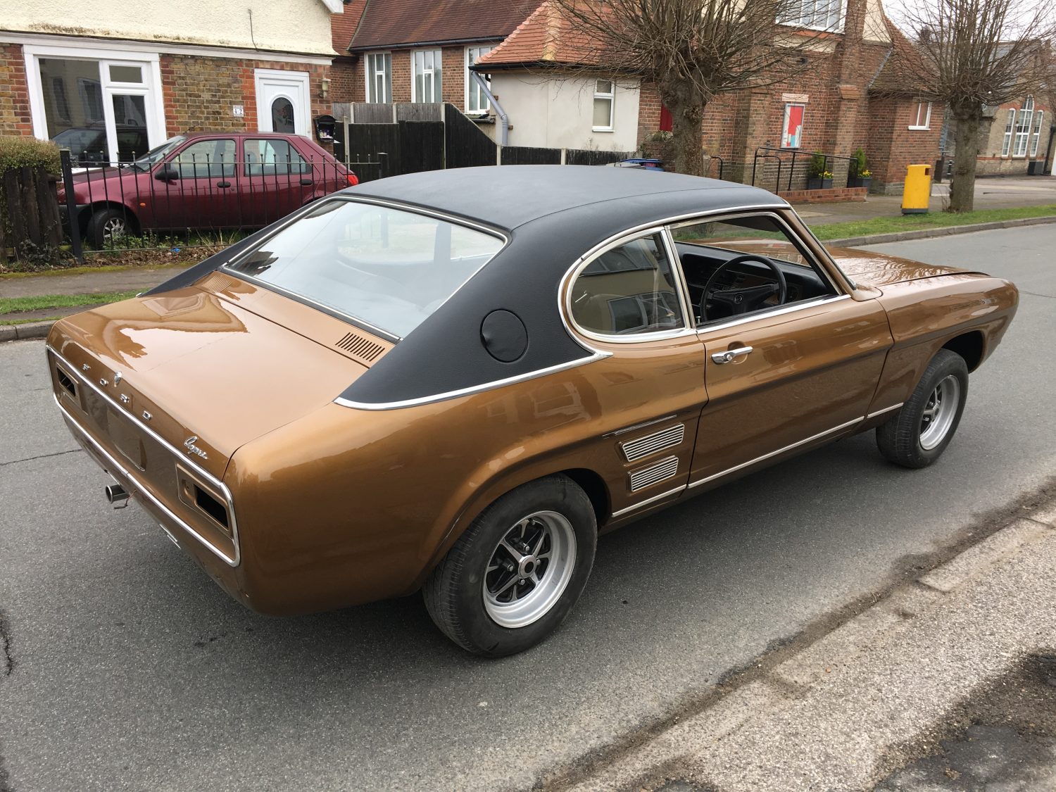 1971 Ford Capri Respray - Bridge Classic Cars : Bridge Classic Cars