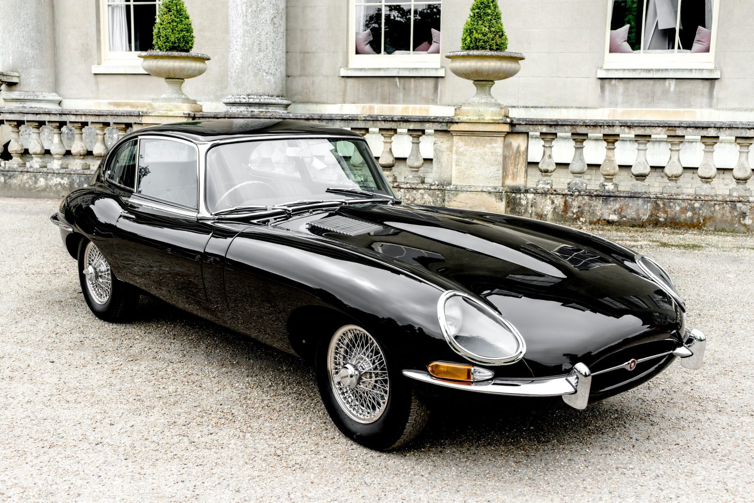 1967 Jaguar E-Type 2+2 Series 1 - Bridge Classic Cars : Bridge Classic Cars