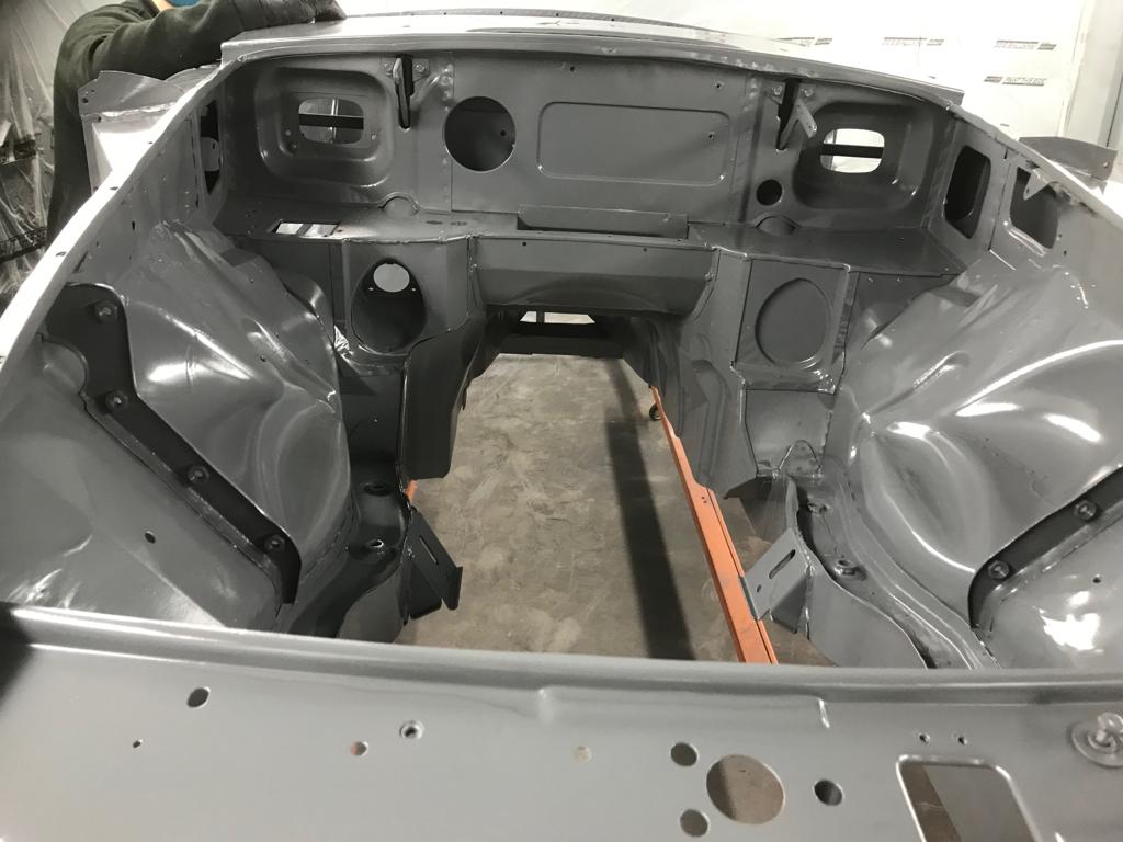 150219 MGB Roadster in etch primer 16 1