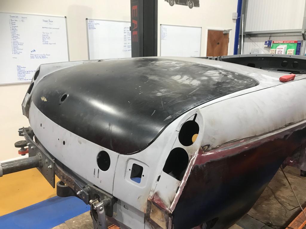 310119 MGB Roadster Body Preparation 5