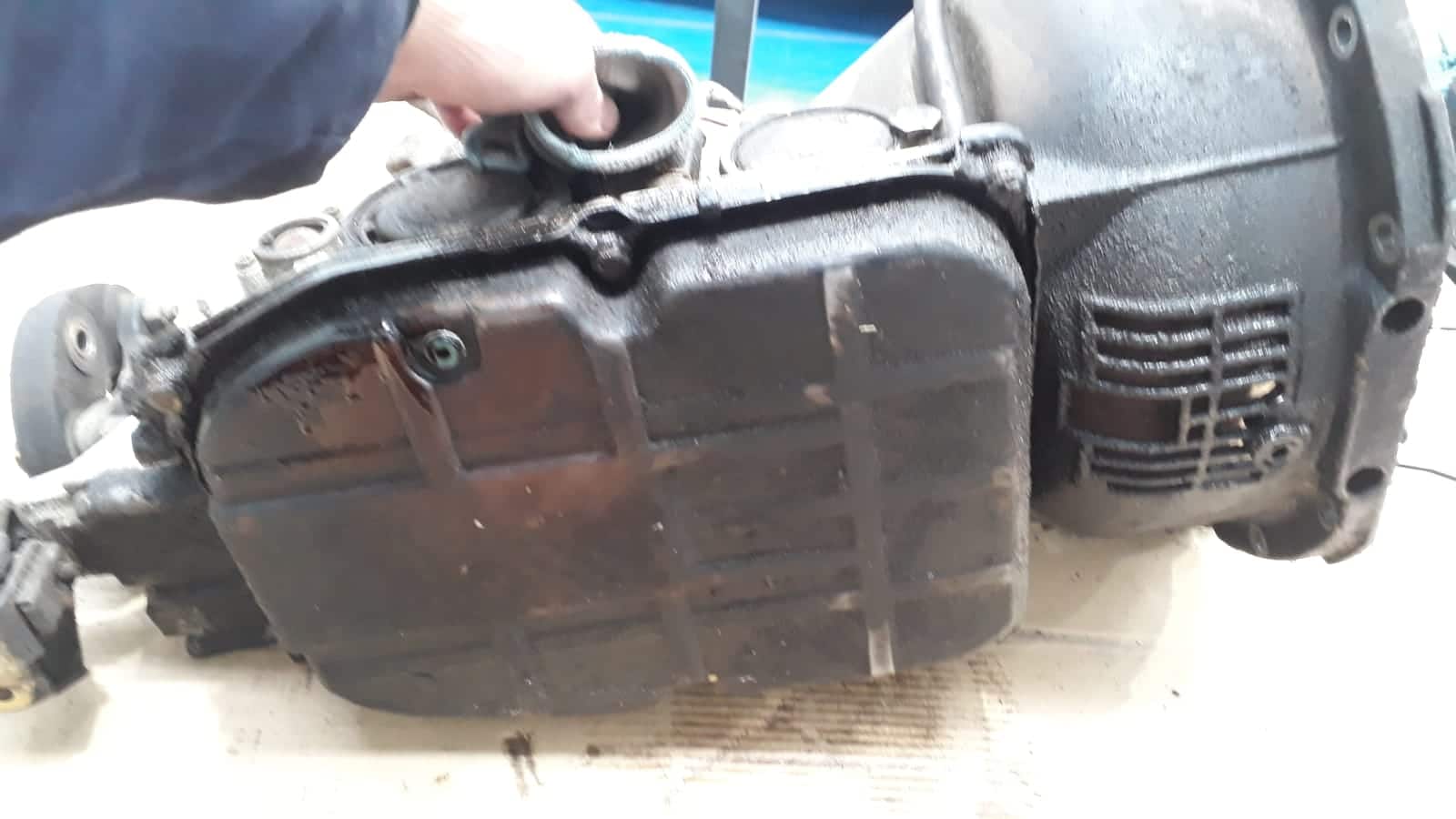 060319 Mercedes SL500 Gearbox 3