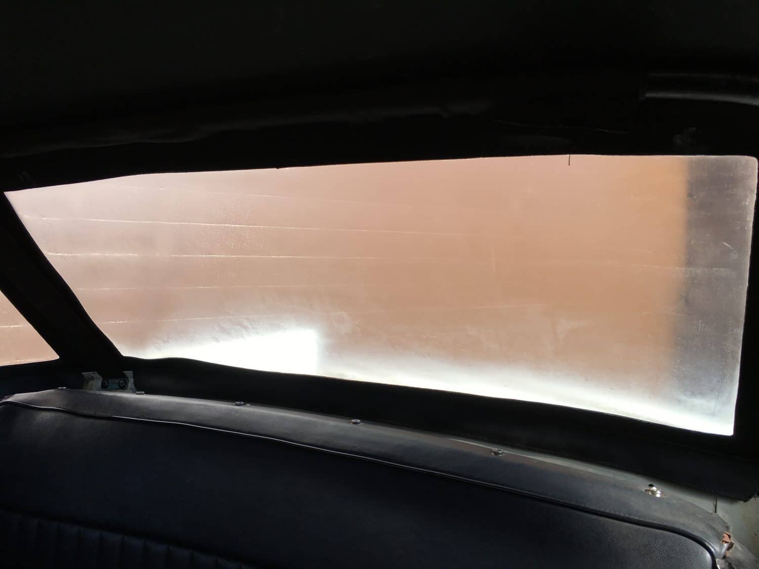 110319 Triumph Vitesse Hood 4