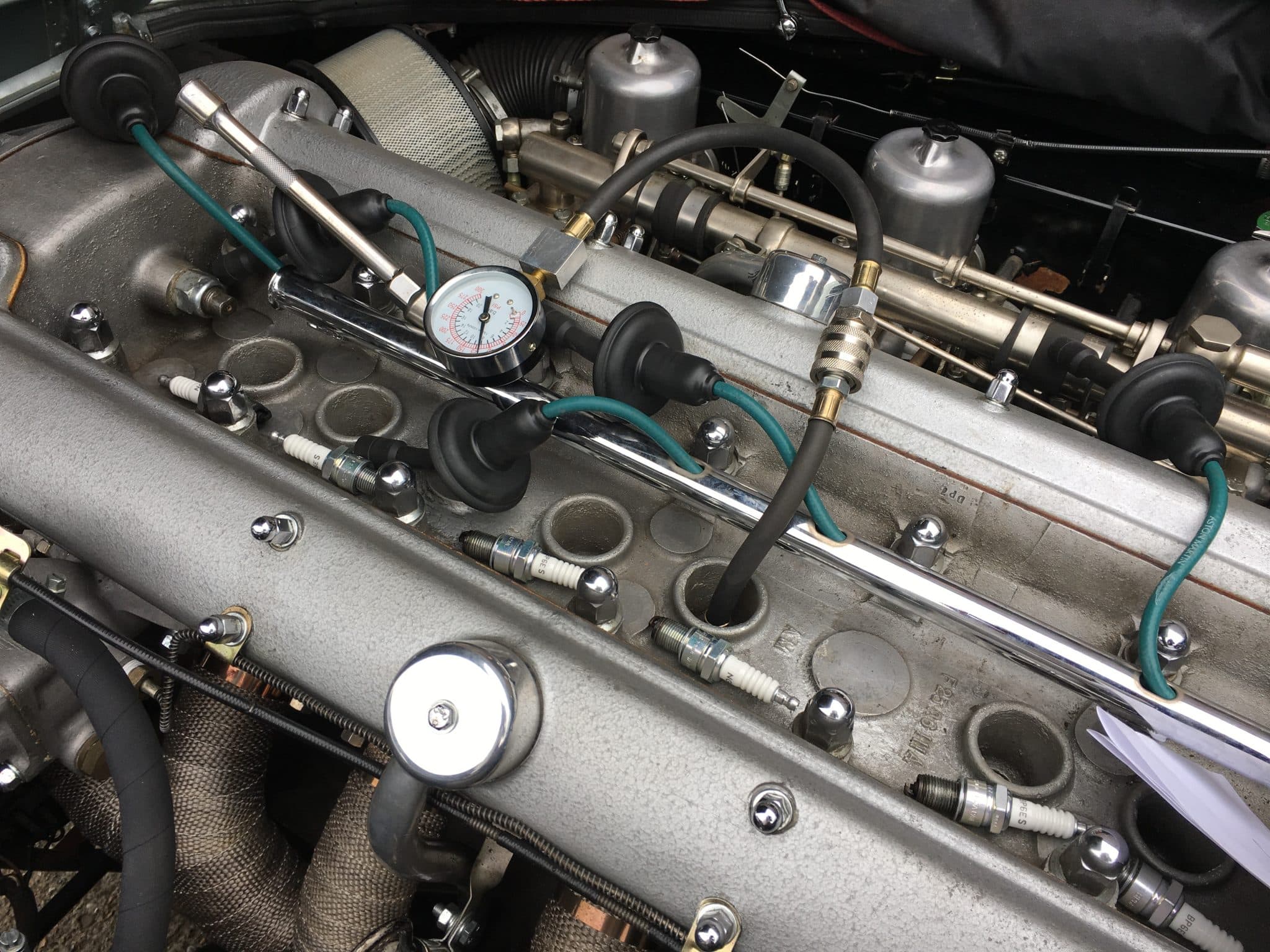 220319 Aston Martin DB5 Compression Test 2