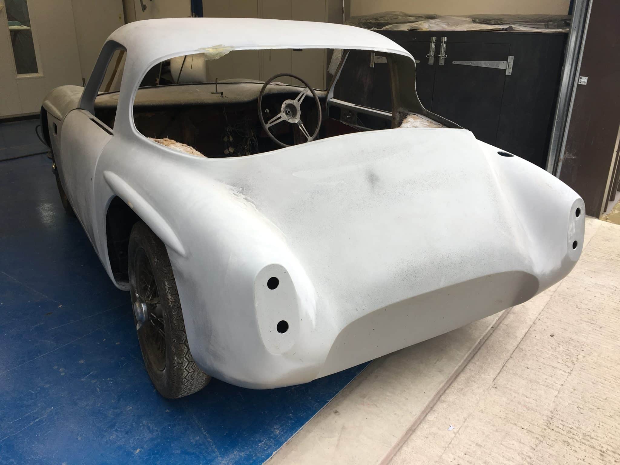 220319 TVR Griffith Body Preparation 3 1