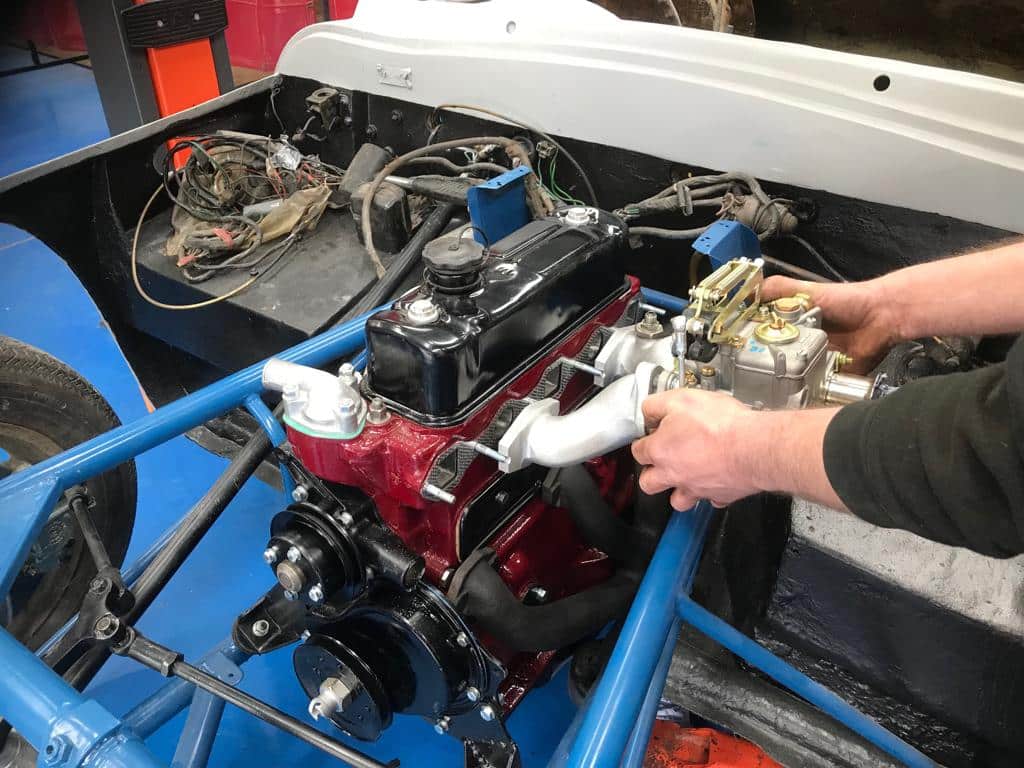 230319 TVR Griffith Engine Refit 1 1
