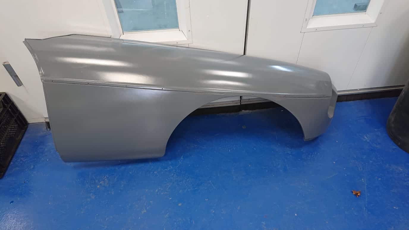 040419 MGBGT Epoxy primer 7