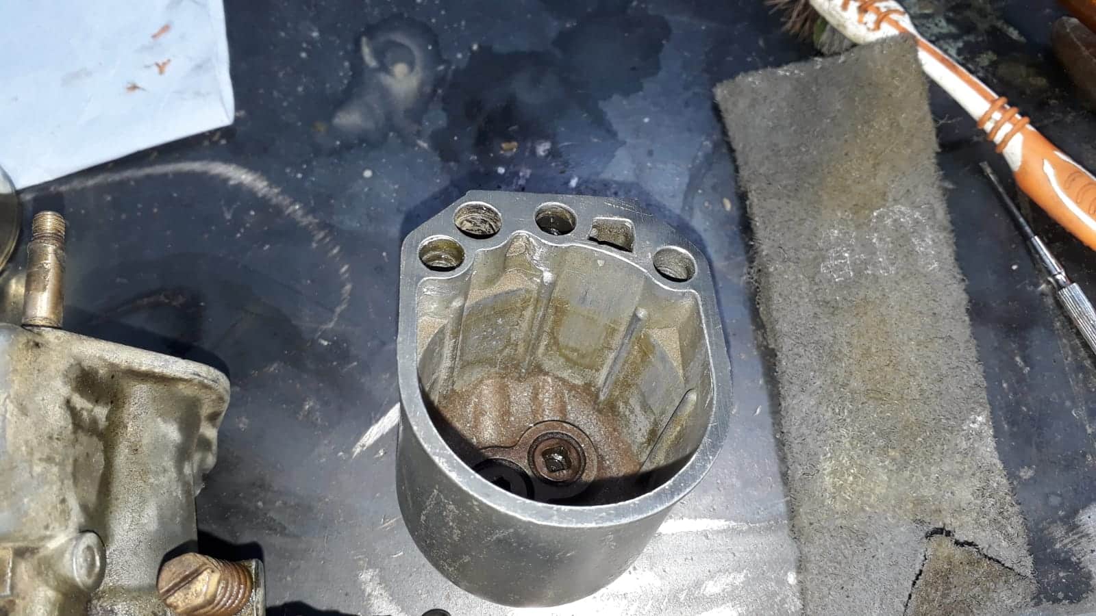 100419 Austin 10 Carb 3
