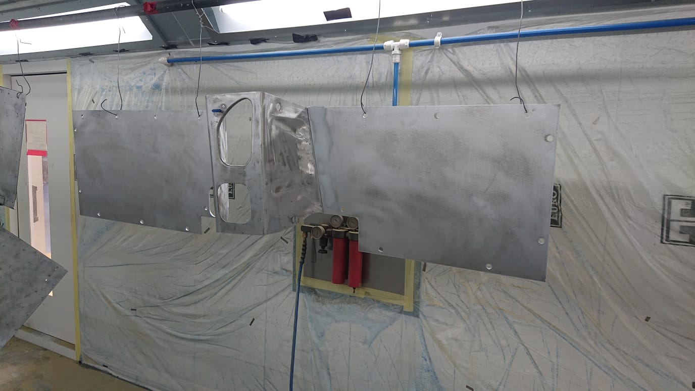 100419 Land Rover Panels 5 1