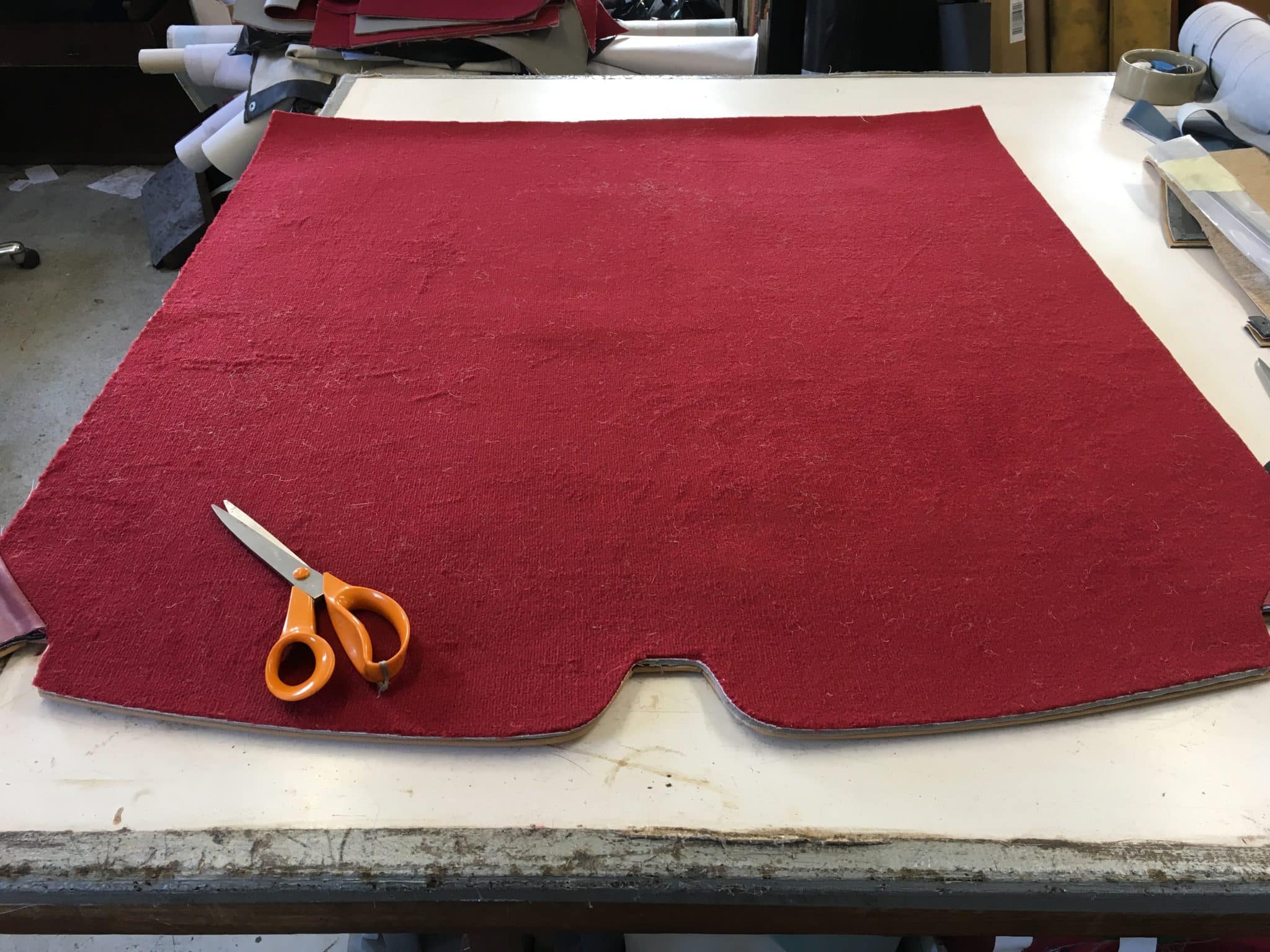110419 Jaguar E Type Boot Carpet 4 1