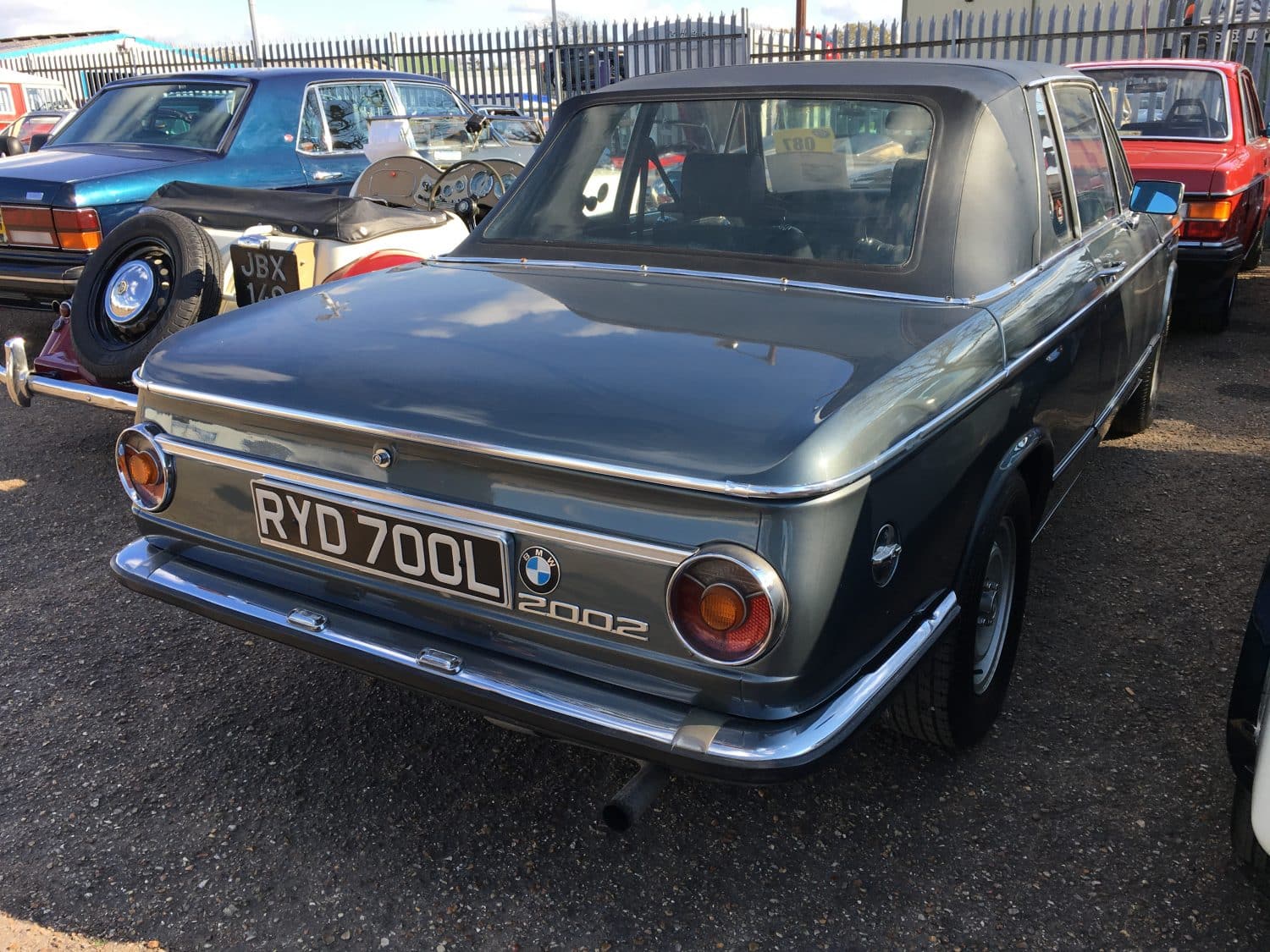 130419 BMW 2002 Targa Cabriolet 3 1