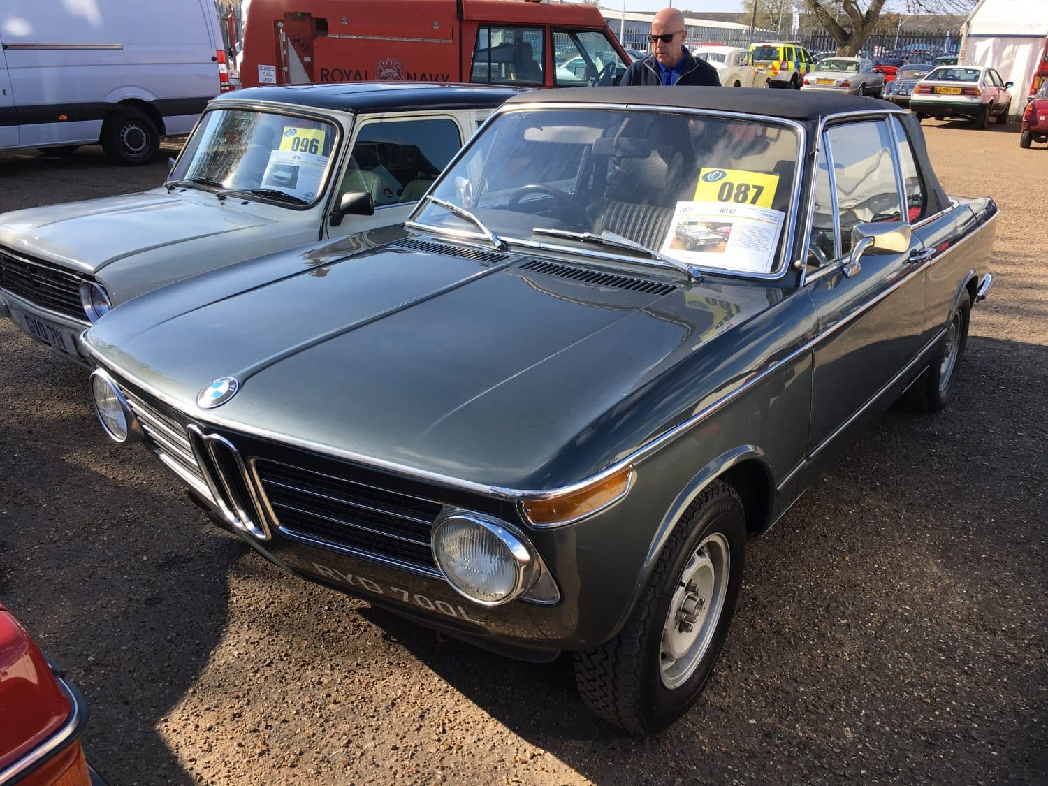 130419 BMW 2002 Targa Cabriolet 6 1