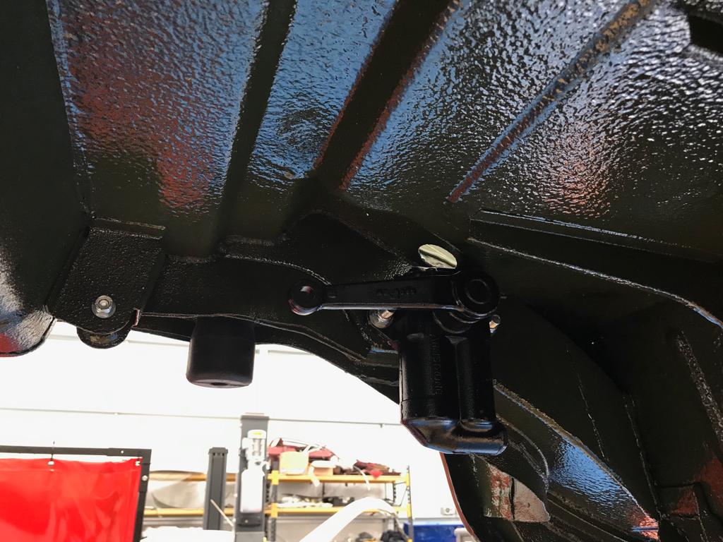 210419 MGB Roadster Fitting Up 2 1