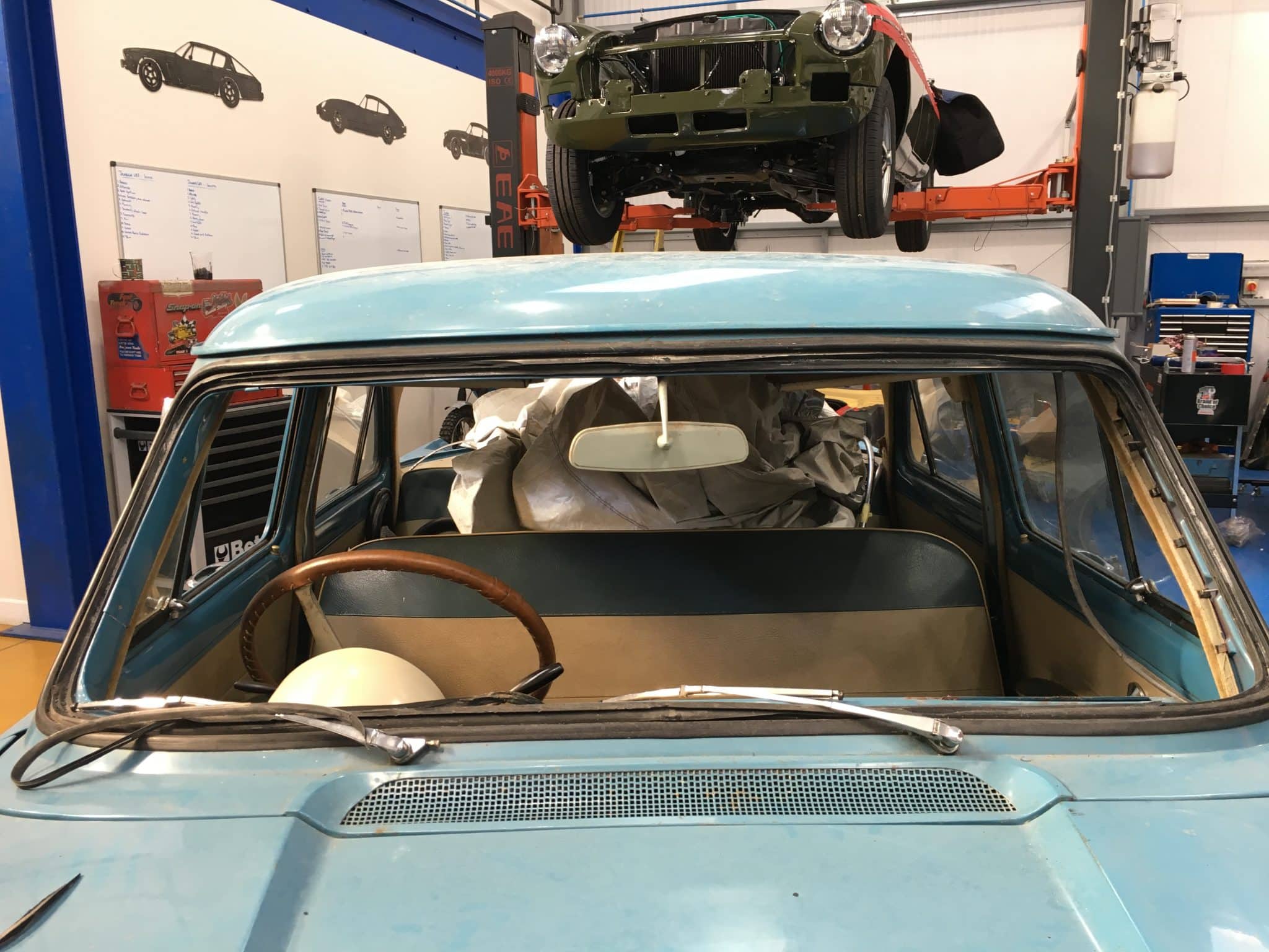 250419 Ford Consul Windows Out 2 1