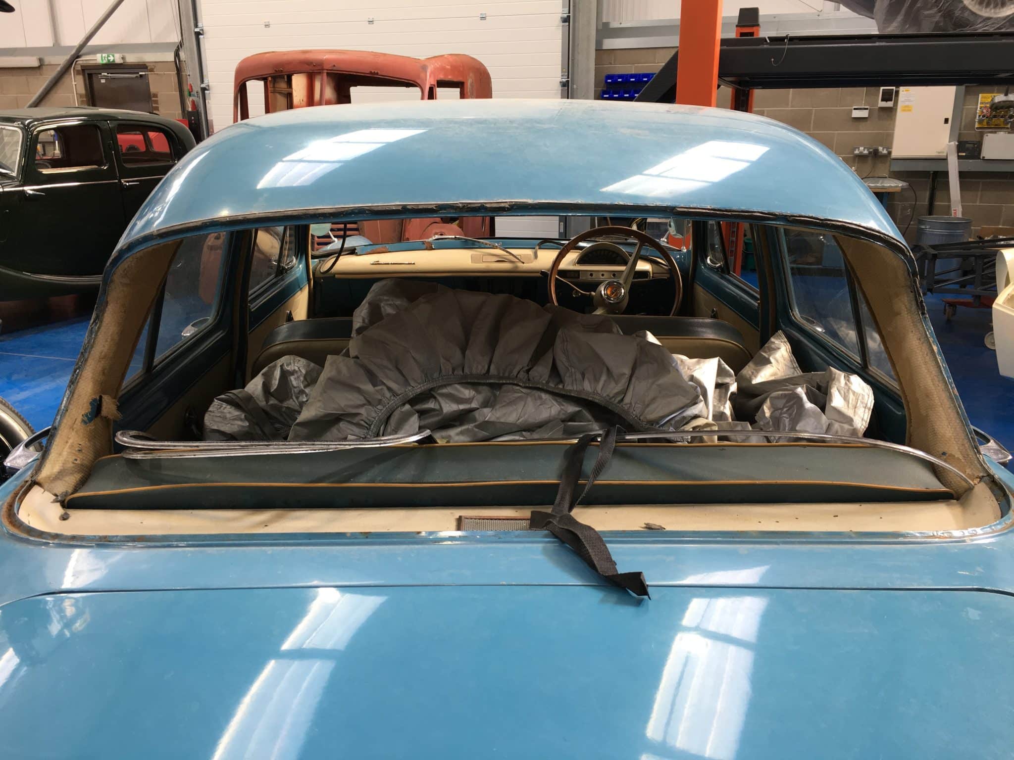 250419 Ford Consul Windows Out 5 1