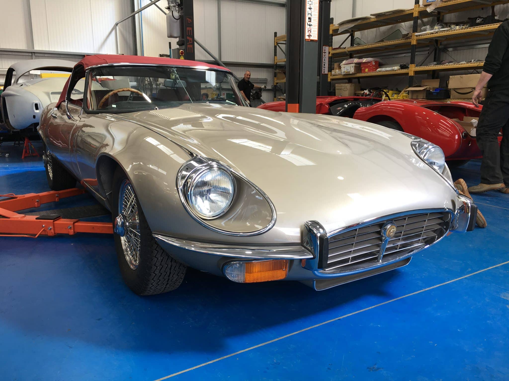 260419 1971 Jaguar E Type Roadster 6 1