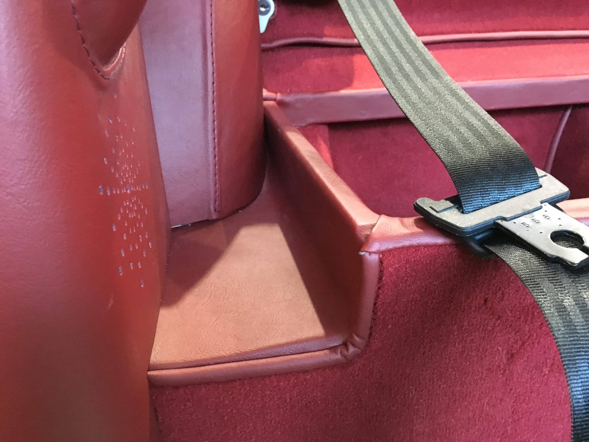 260419 Jaguar E Type Roadster Interior 4