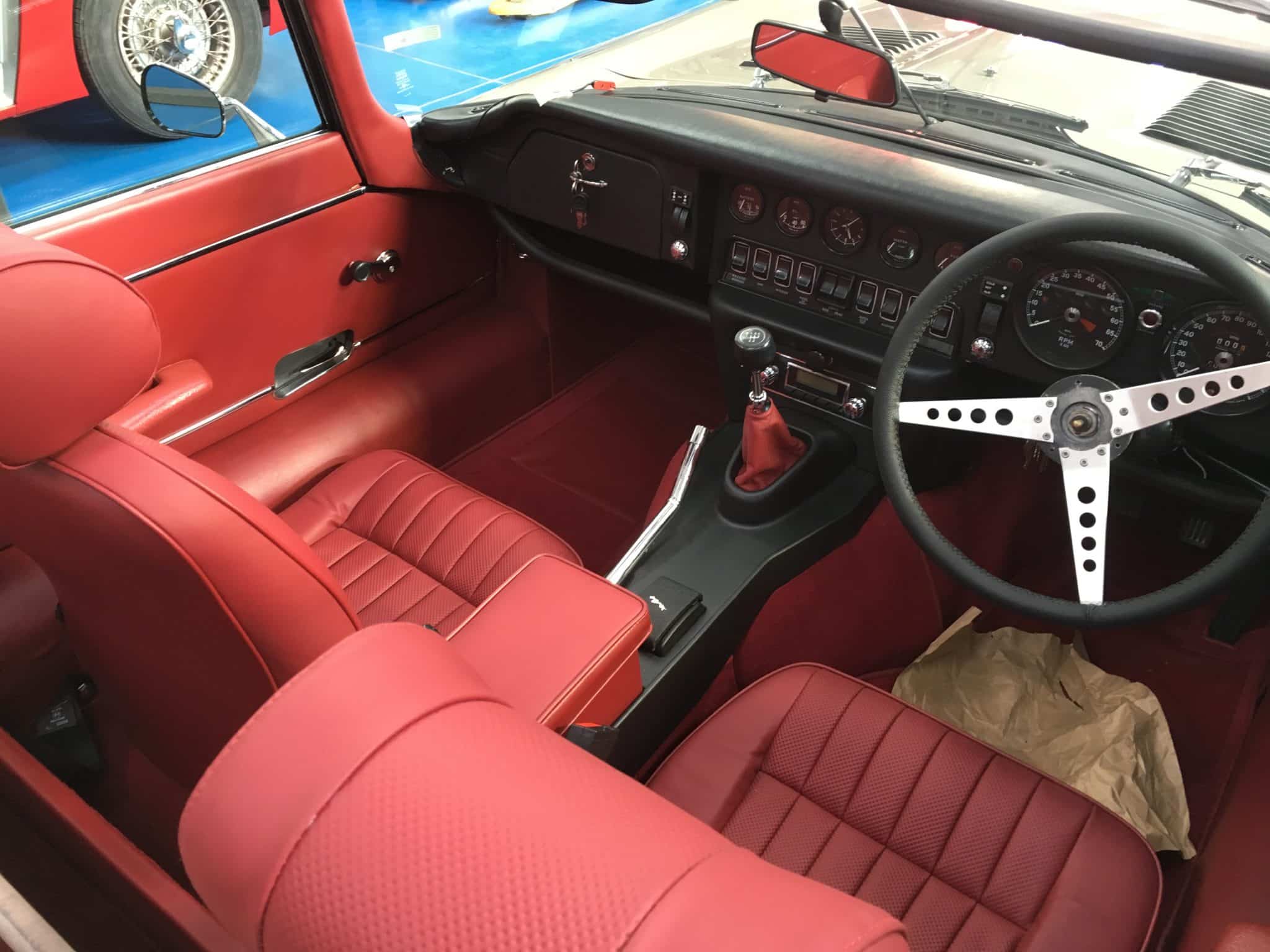 260419 Jaguar E Type Roadster Interior 7