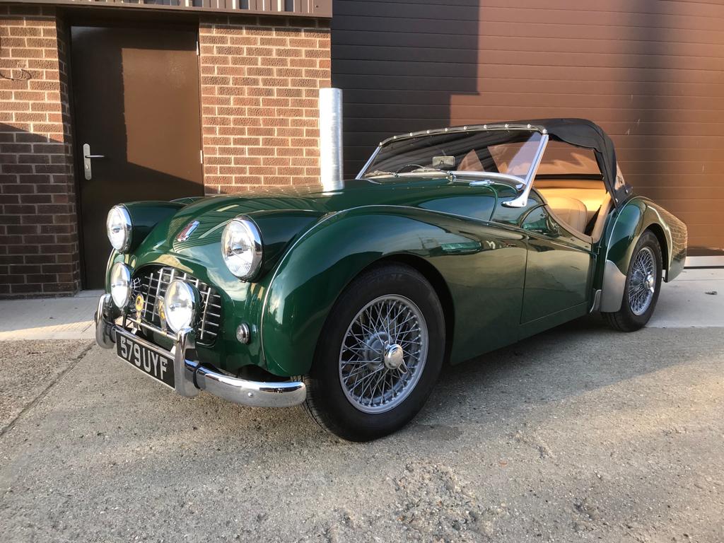 280319 1957 Triumph TR3 9