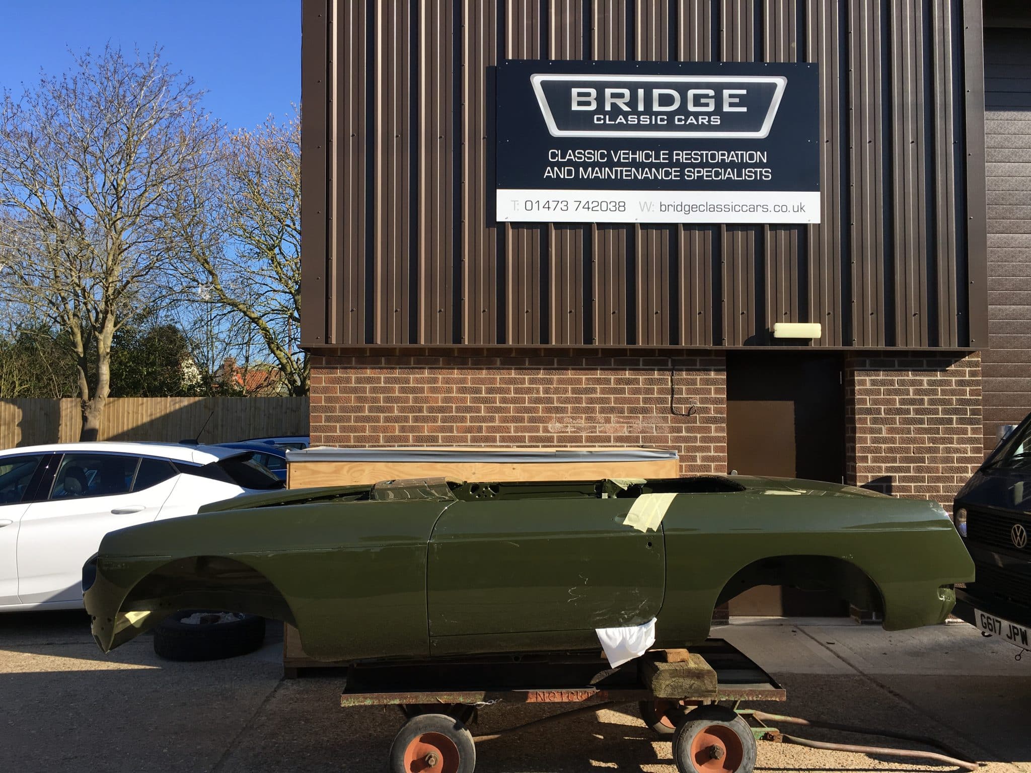 290319 1975 MGB Roadster 2