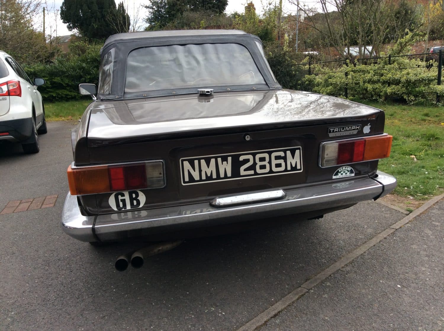 060419 1973 Triumph TR6 6 1