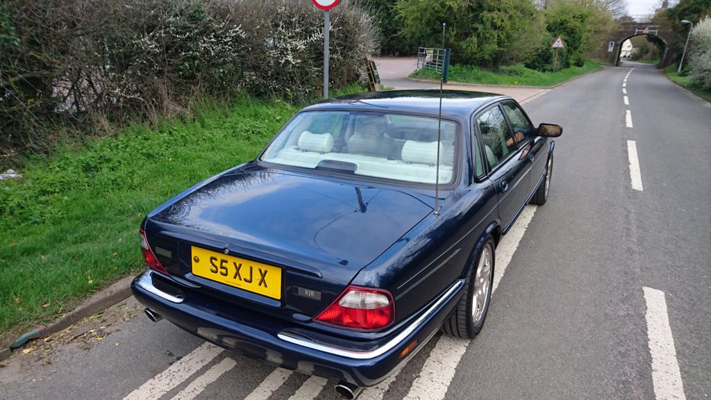 130519 1998 Jaguar XJR V8 Auto 4 1
