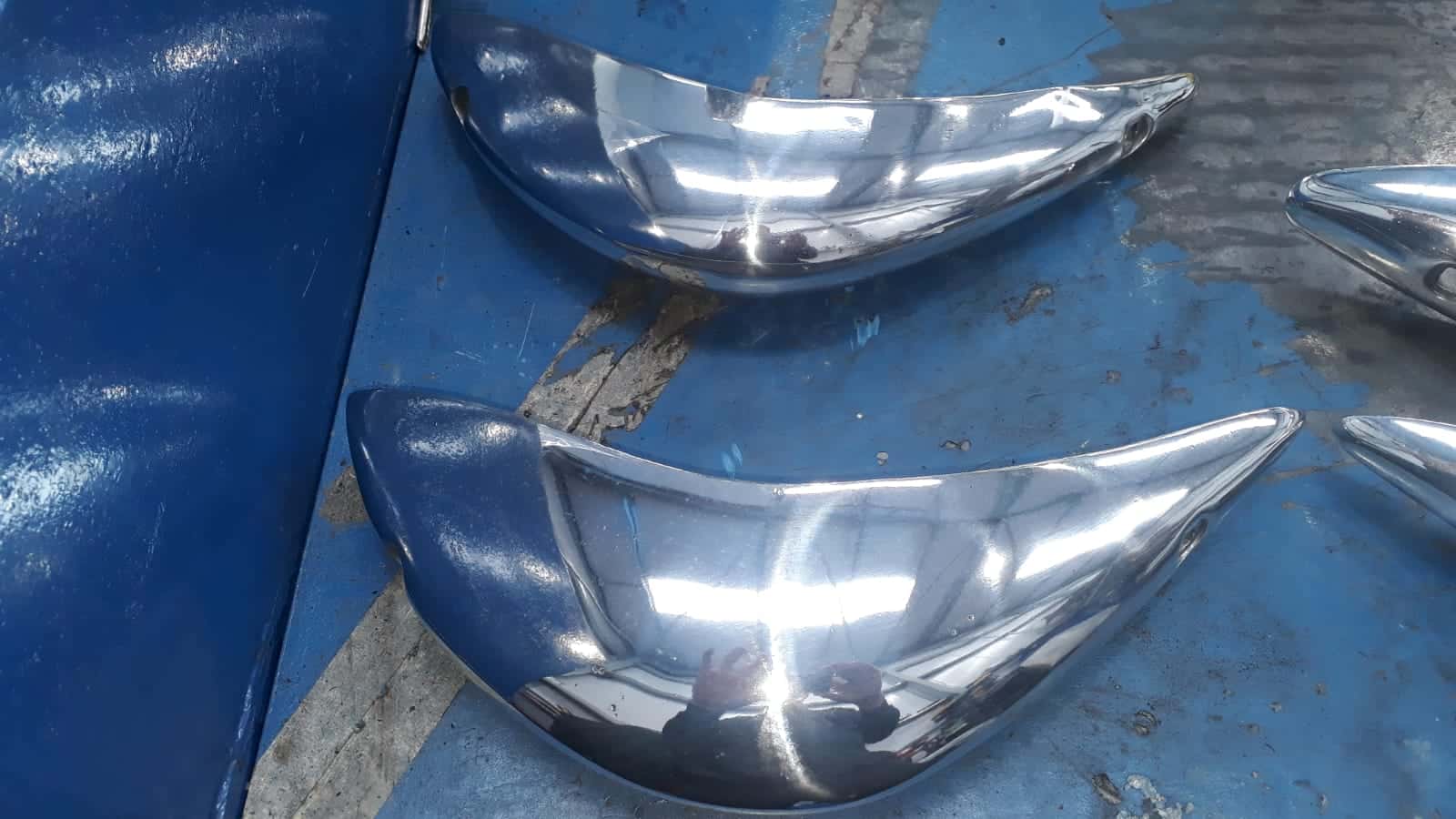 300419 TVR Grantura Chromwork 10