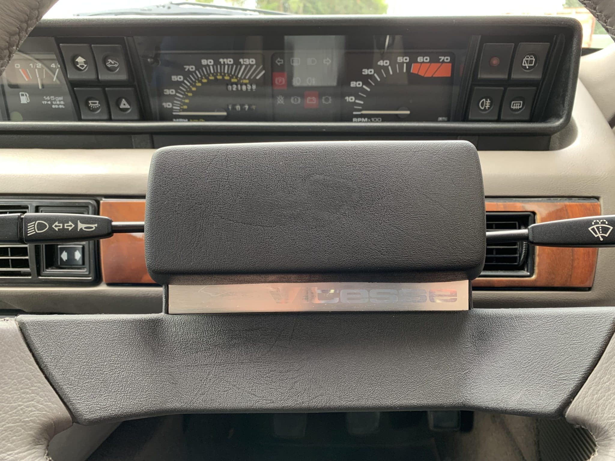 030619 1987 Rover Vitesse 2