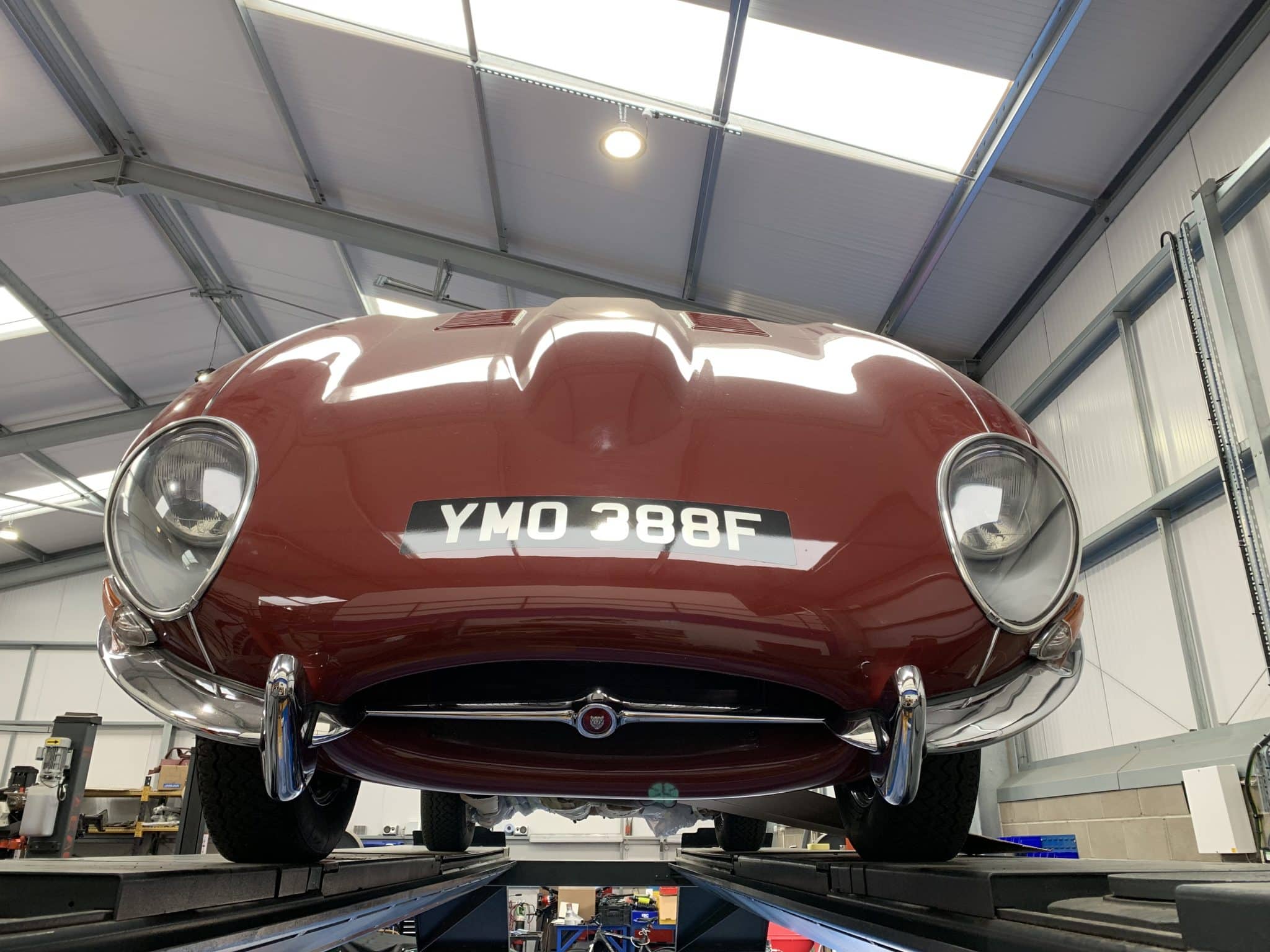 050619 Jaguar E Type Underseal 5
