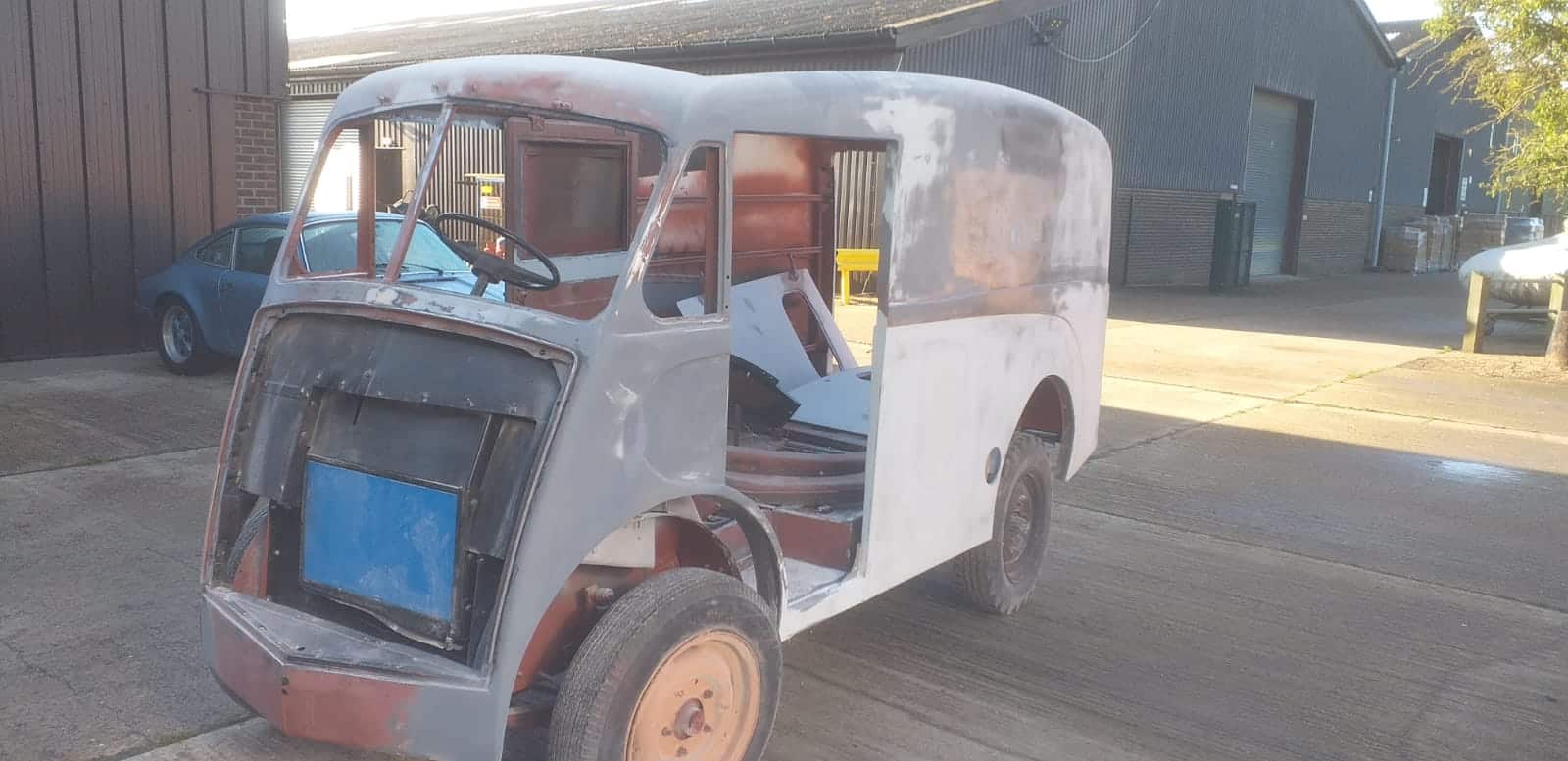 060619 1959 Morris J Type Bodyshell 18 1