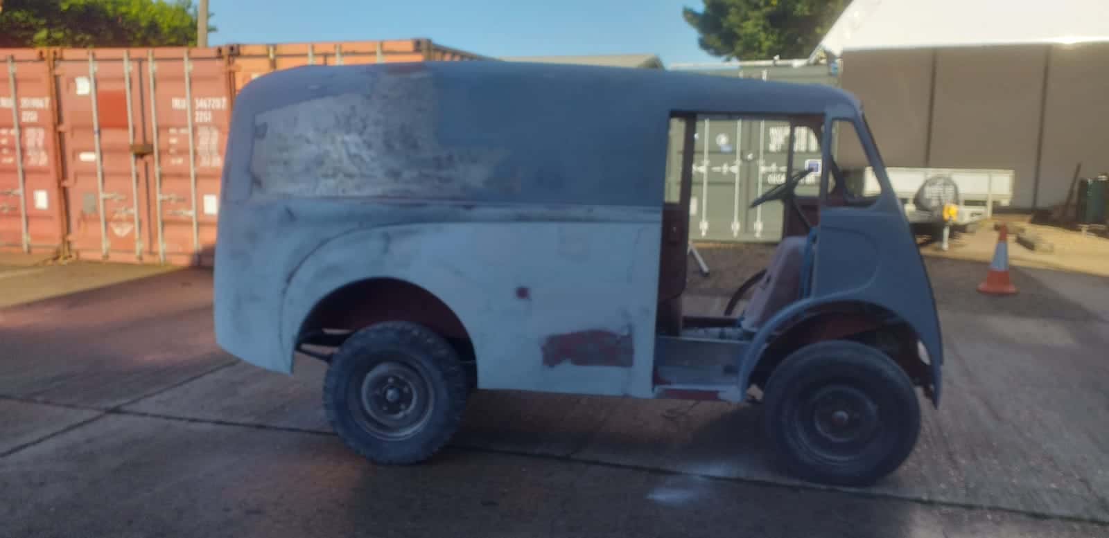 060619 1959 Morris J Type Bodyshell 19 1