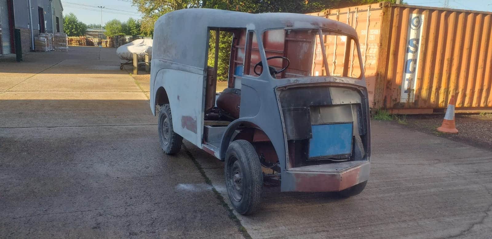 060619 1959 Morris J Type Bodyshell 22 1