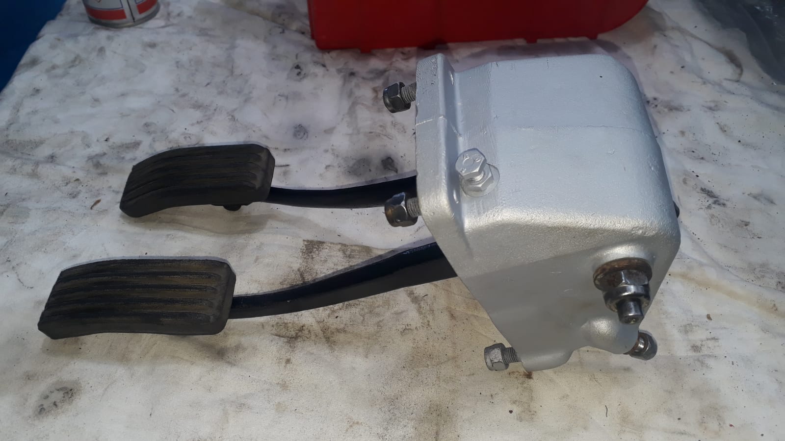 210519 Jaguar E Type Pedal Box Refurb 2