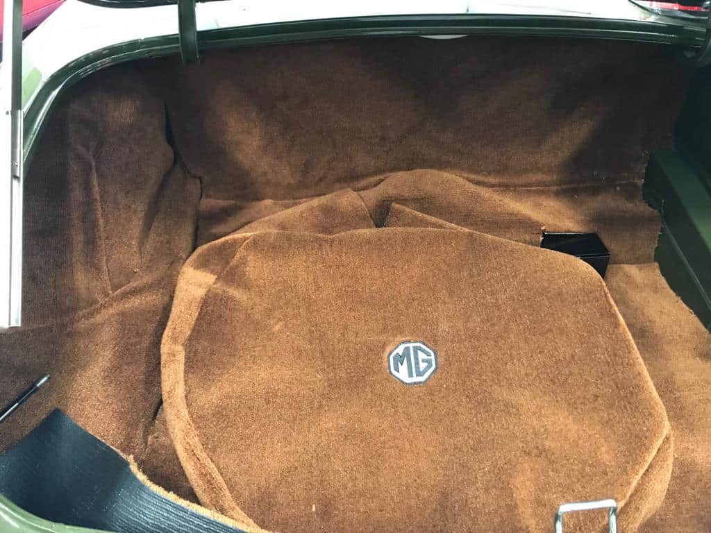 290519 MGB Roadster Carpet 1