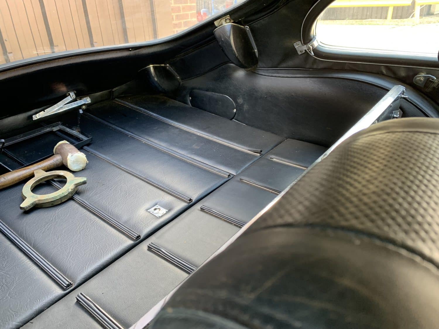 030919 1970 Jaguar E Type 10 1 1