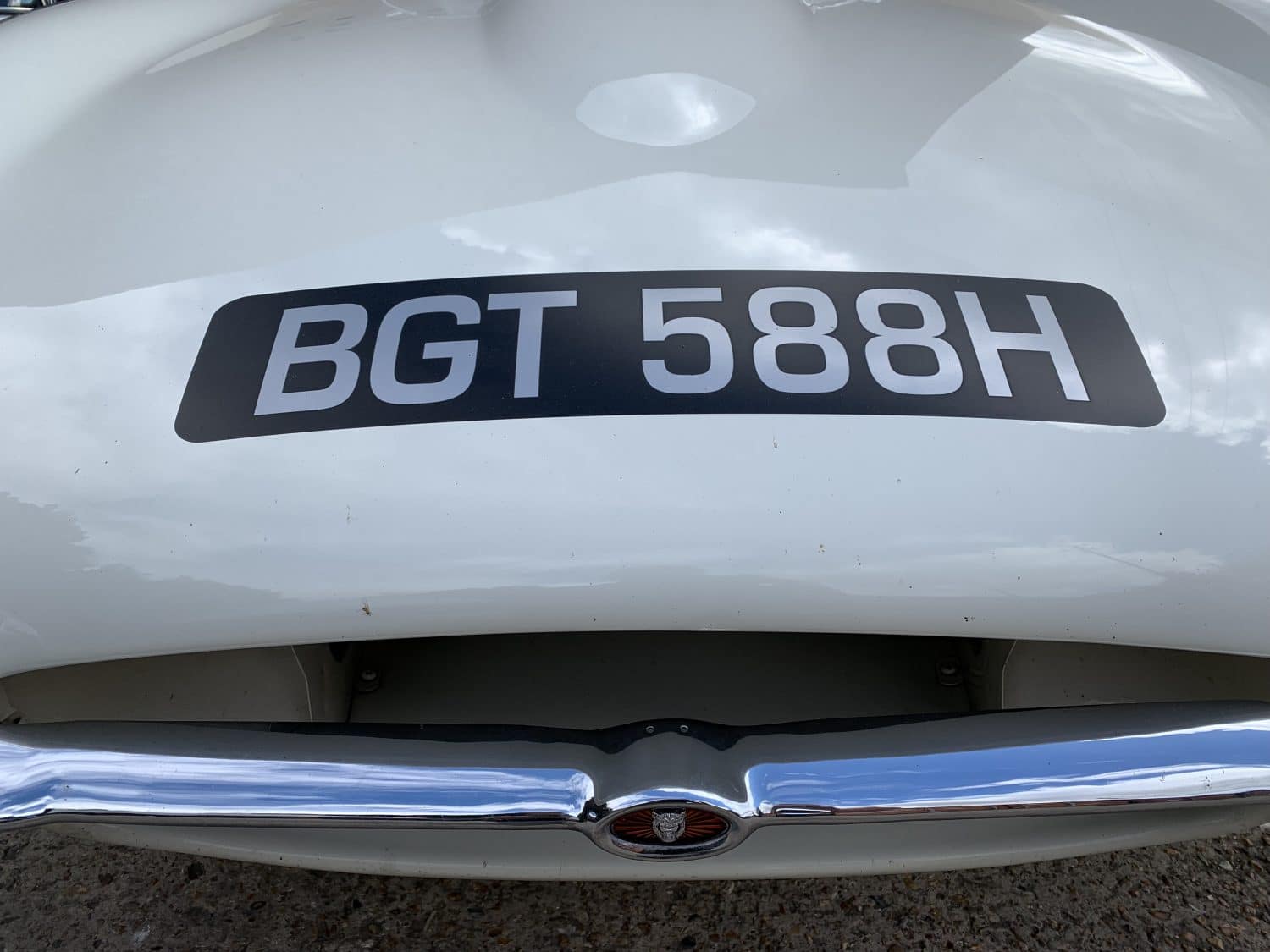 030919 1970 Jaguar E Type 11 1 1