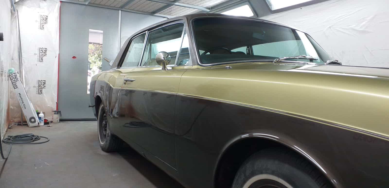 180919 Rolls Royce Corniche Two Toning 1
