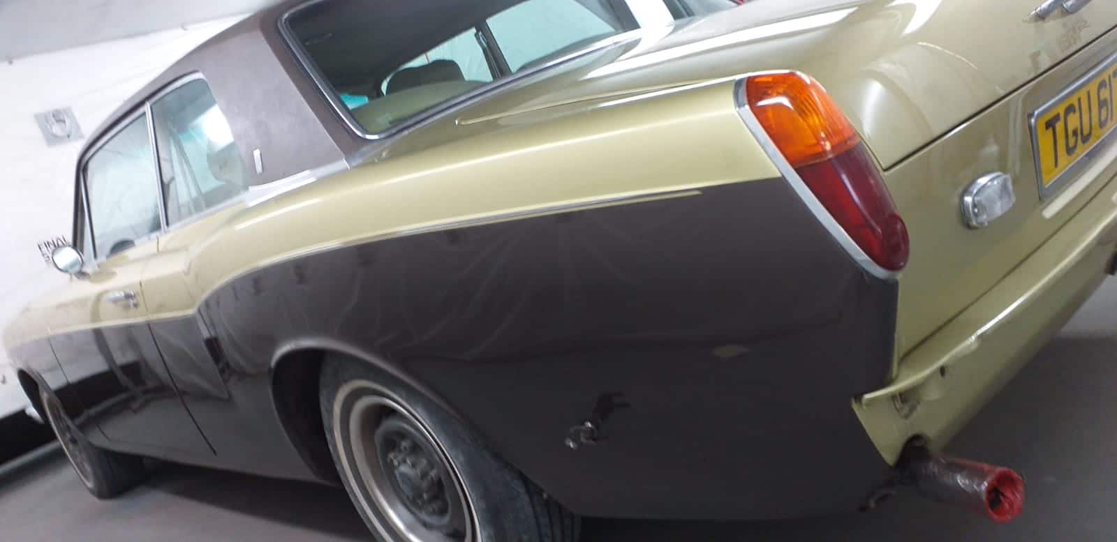 180919 Rolls Royce Corniche Two Toning 2
