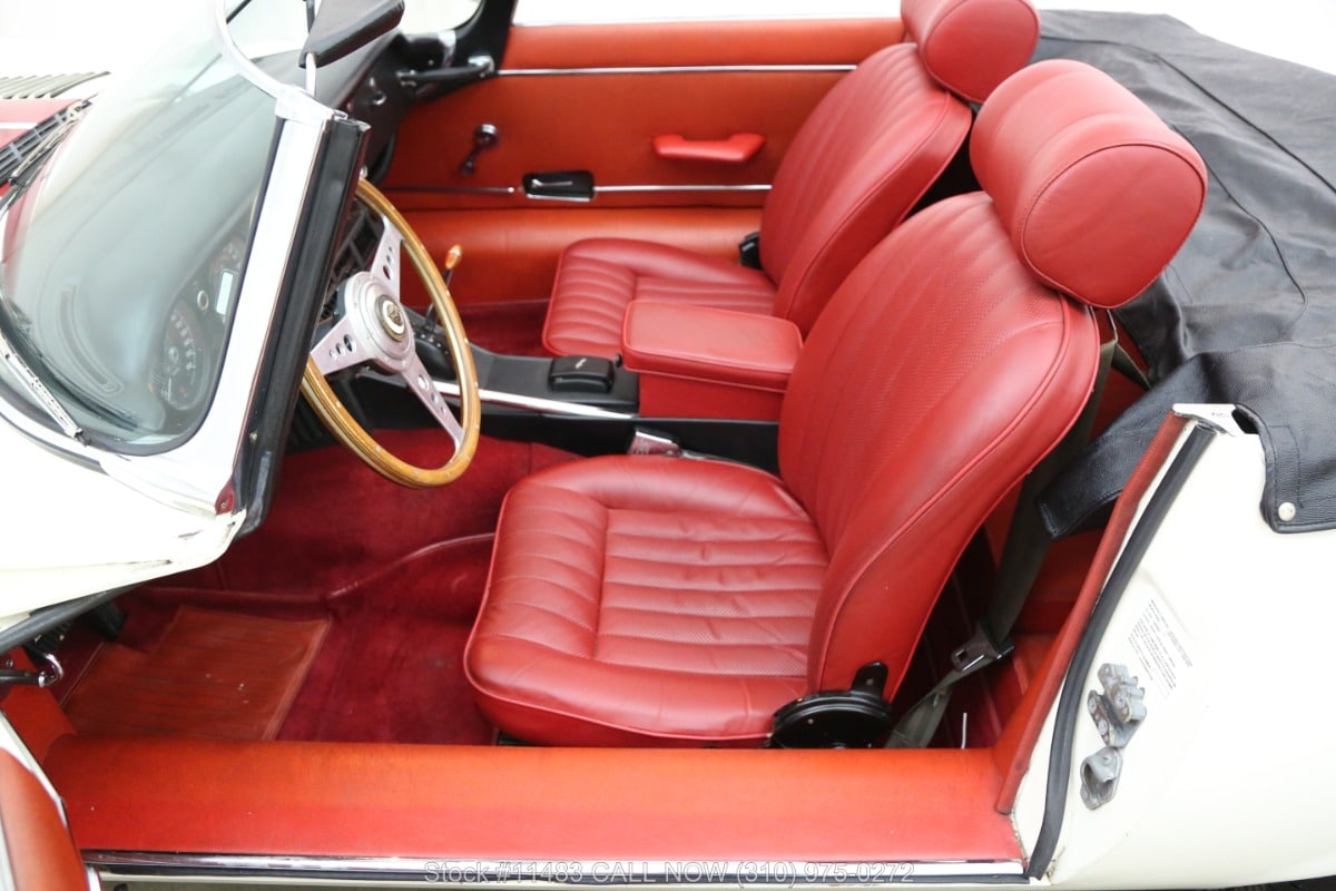 1973 Jaguar E Type Roadster 28 1