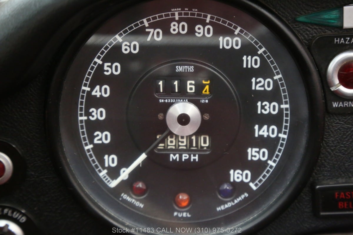 1973 Jaguar E Type Roadster 34 1