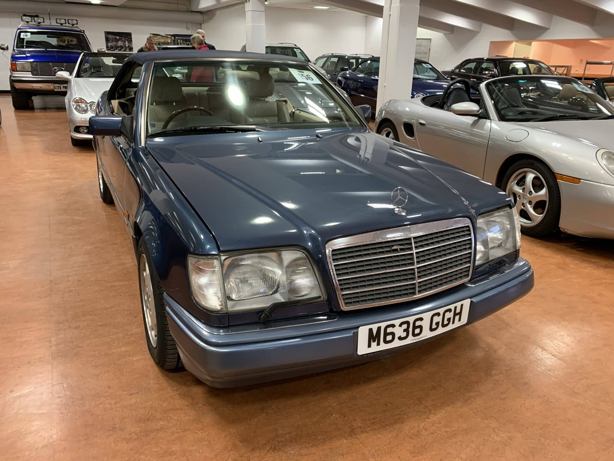 Barons Auctions Auction Sandown Racecourse