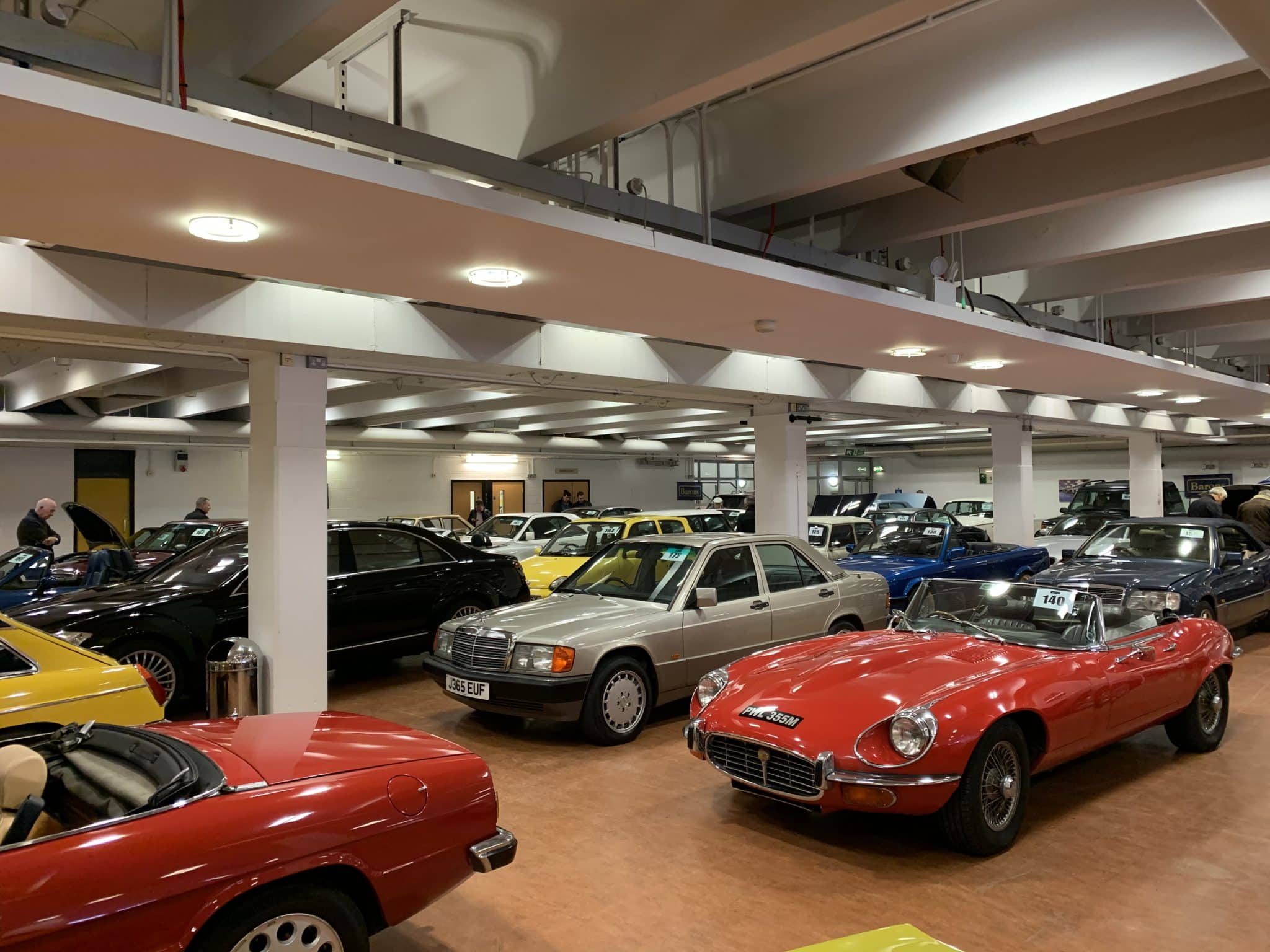 Barons Auctions Auction Sandown Racecourse