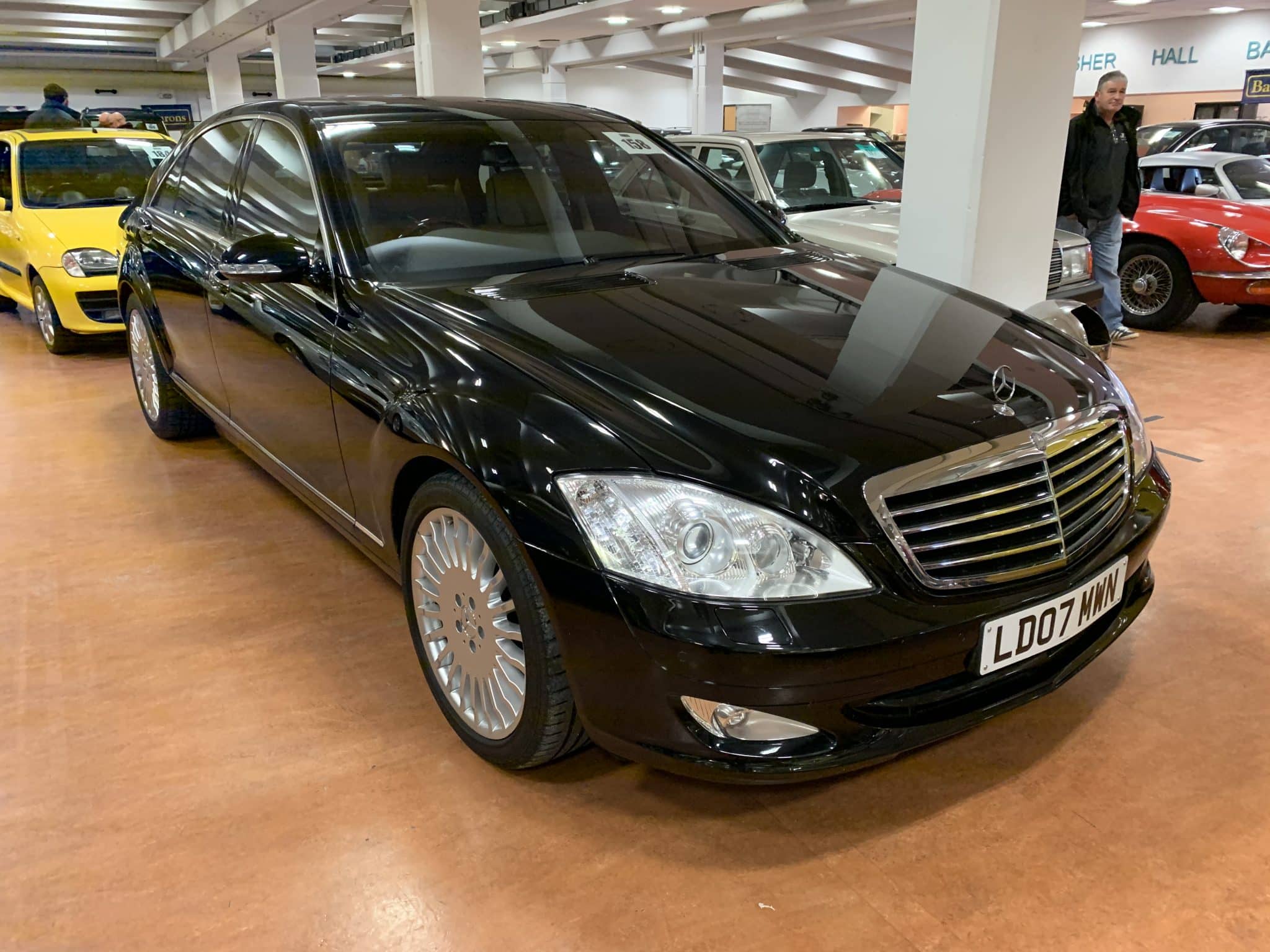 Barons Auctions Auction Sandown Racecourse