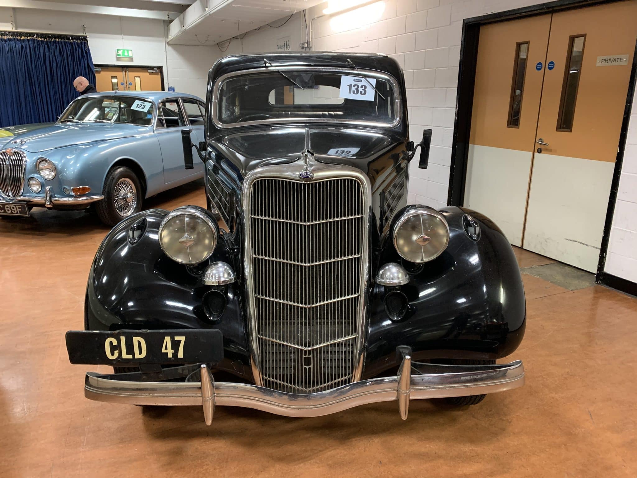 Barons Auctions Auction Sandown Racecourse