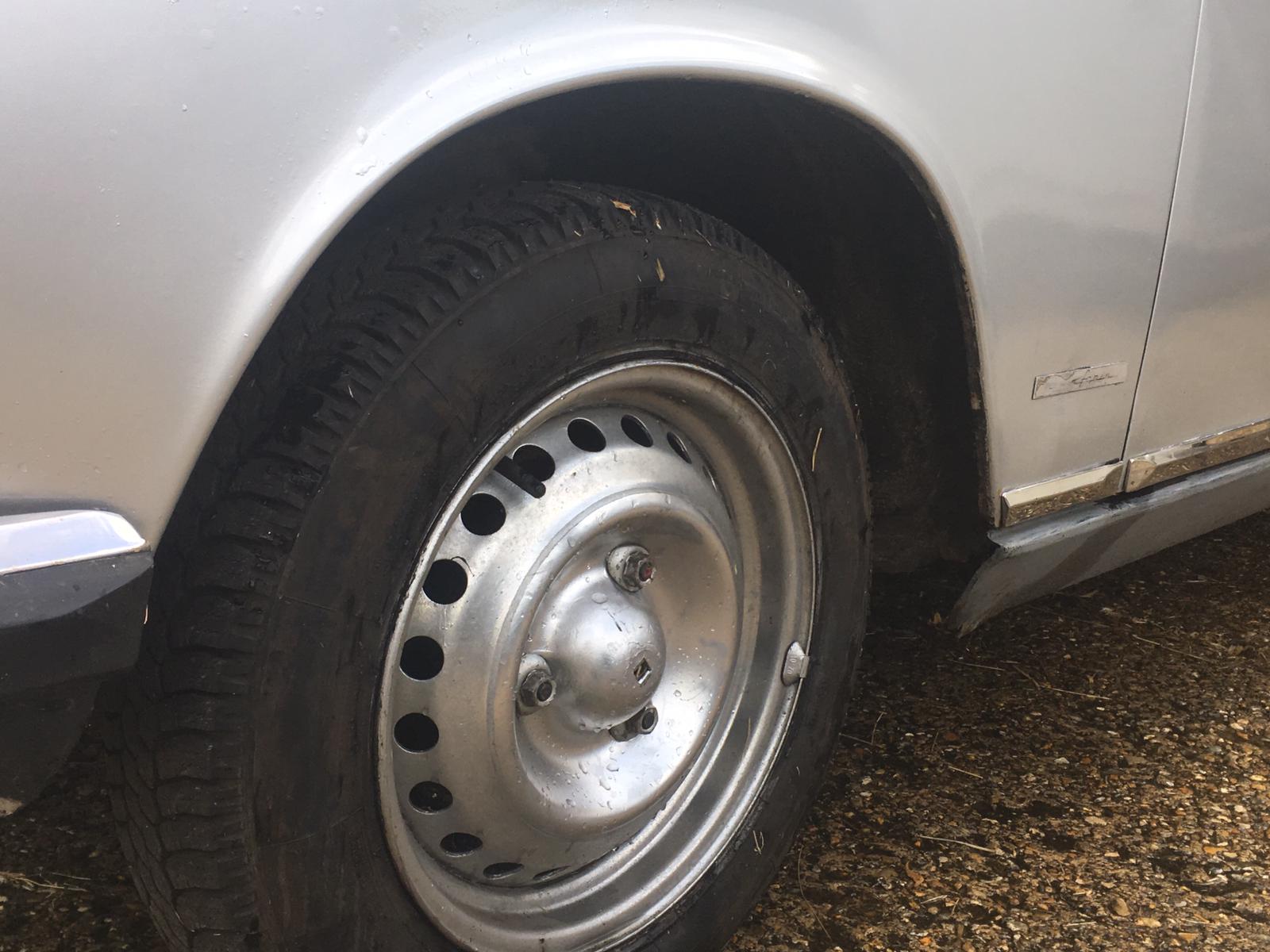 061219 1974 Peugeot 304 Cabriolet 3