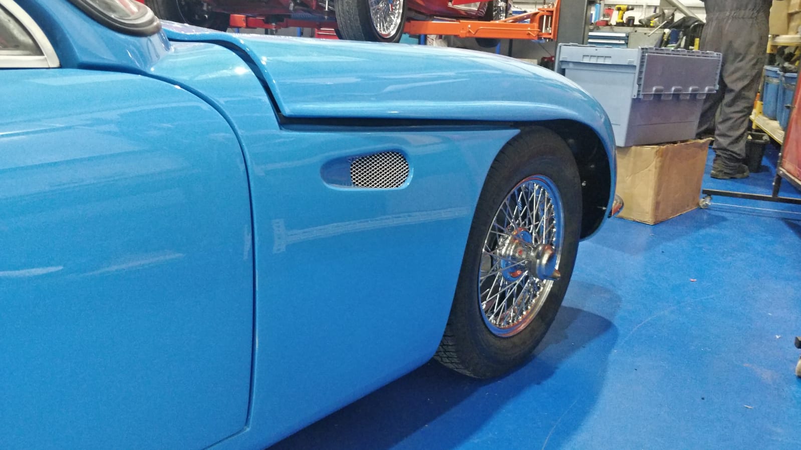 061219 TVR Grantura Vents 1