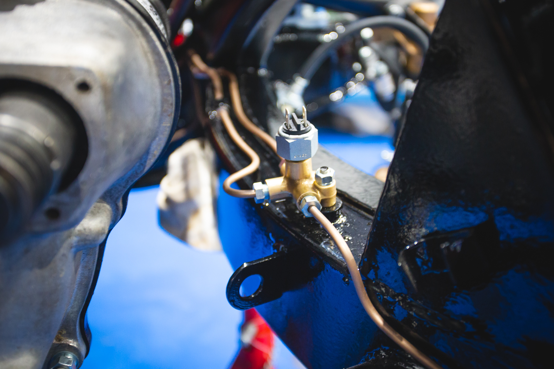 1960 MGA Engine and gearbox in plus brake lines4928