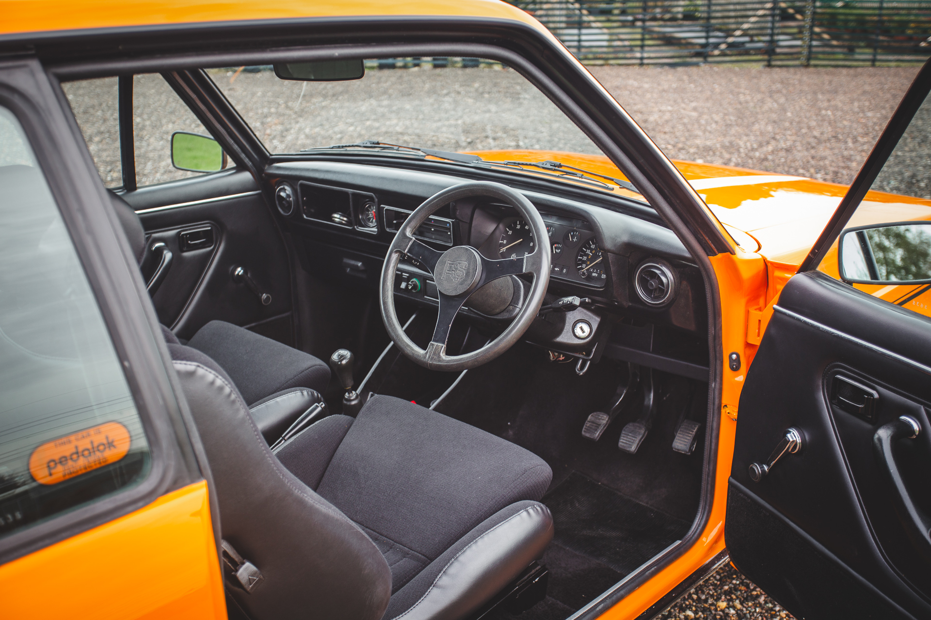 1977 RS2000 Orange4873